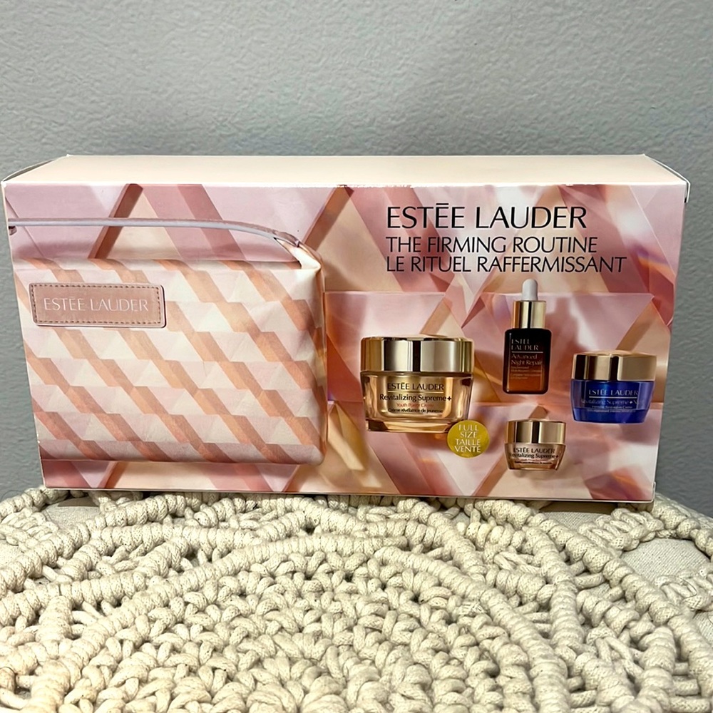 Estée Lauder The Firming Routine set